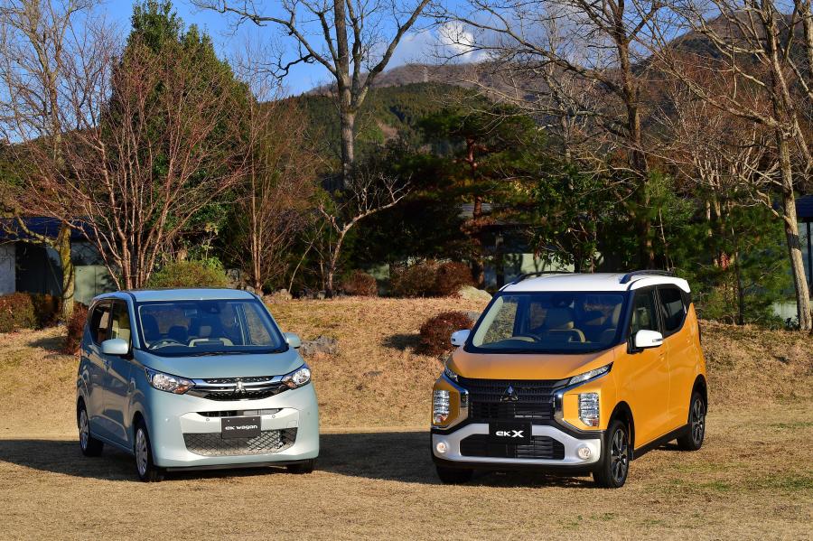  Mitsubishi eK X 2019 года  (фото 9 из 15)